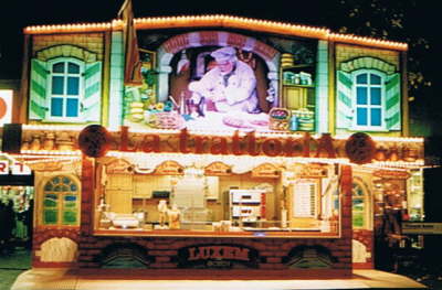 La Trattoria mit Licht